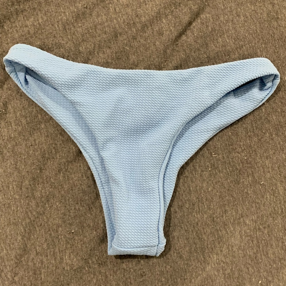 Shein cheeky bikini bottoms S